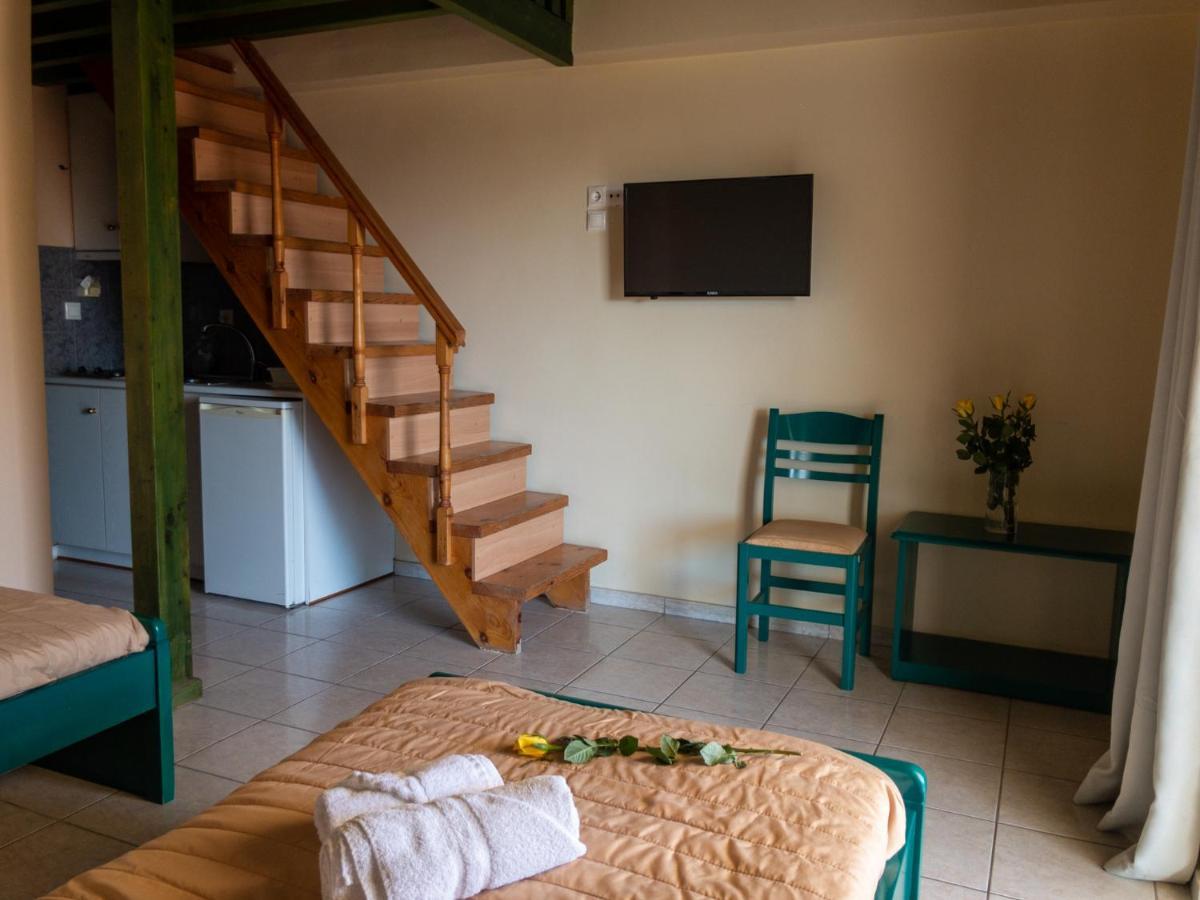 C.Katopodis Center Apartment Нидри Екстериор снимка