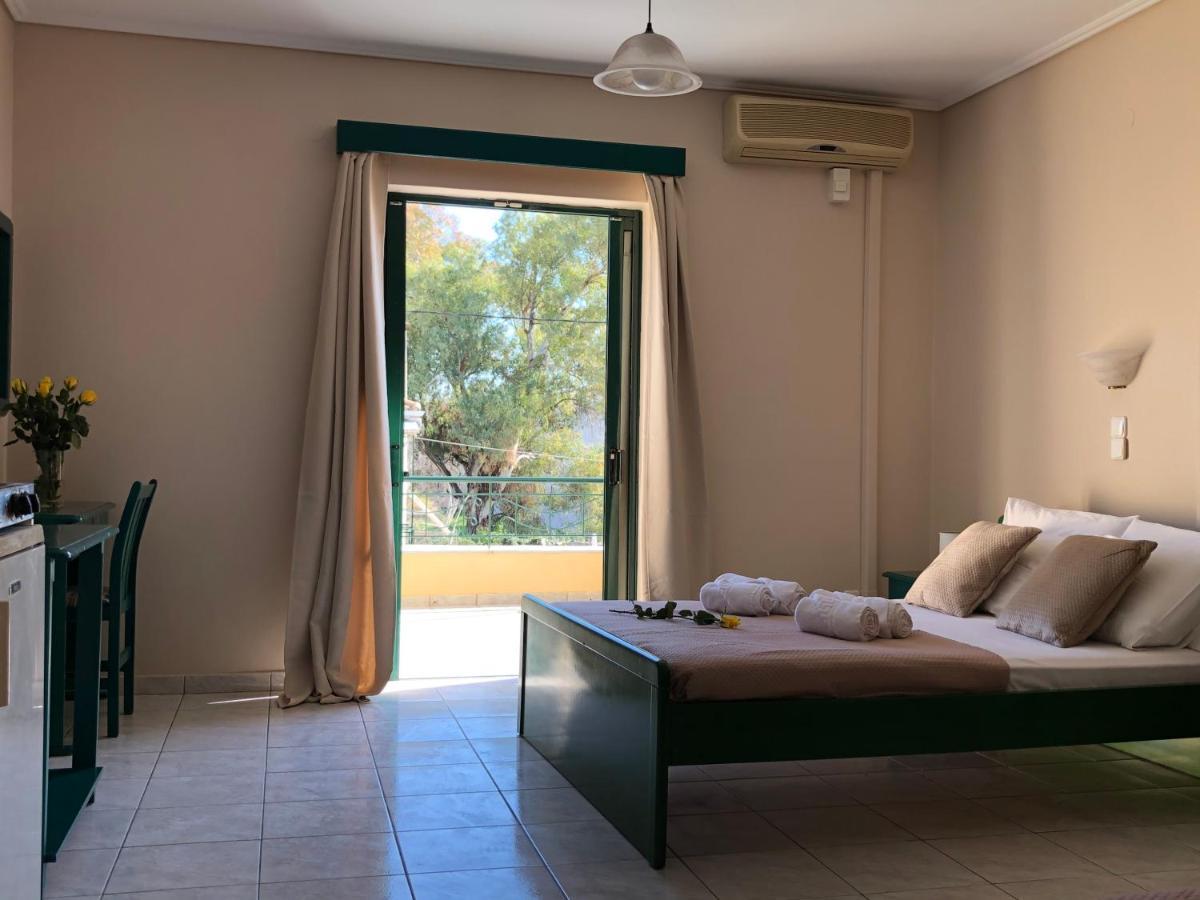 C.Katopodis Center Apartment Нидри Екстериор снимка